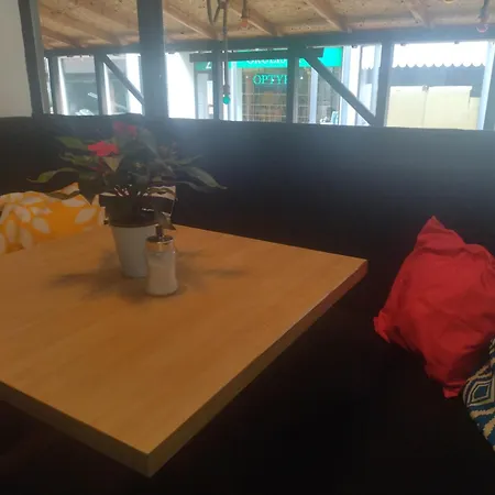 Good Vibes Hostel Ζεστοκόβα