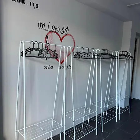 Good Vibes * Ζεστοκόβα